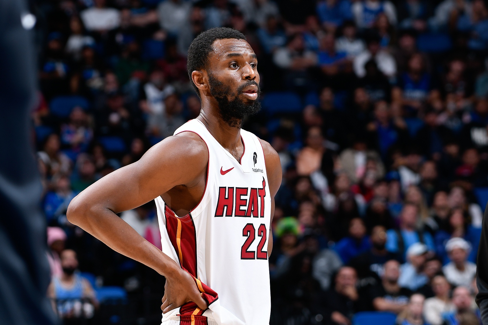 英雄联盟世界赛 战队名单-美记：热火继续兜售维金斯&amp;目标换1首轮 湖人对其有意已达数月